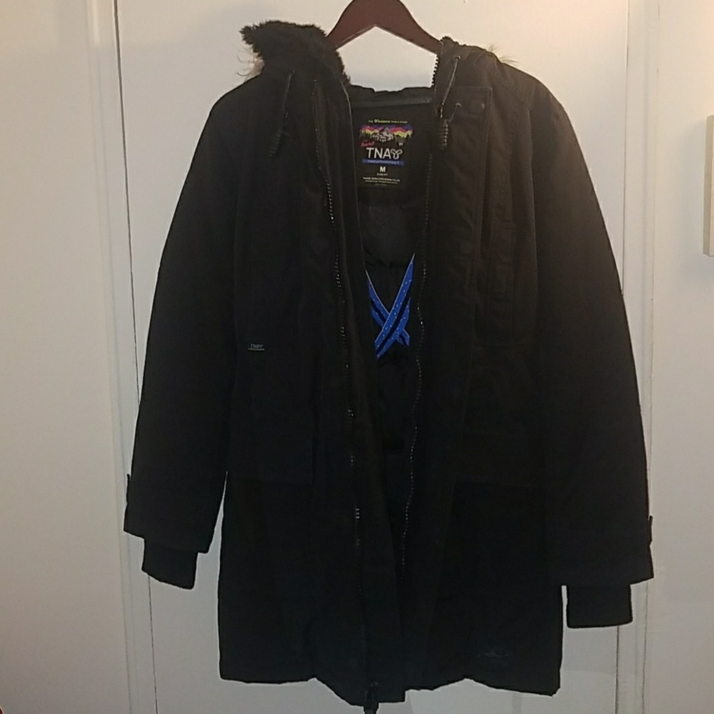 Medium TNA "the Bancroft" slim fit black coat