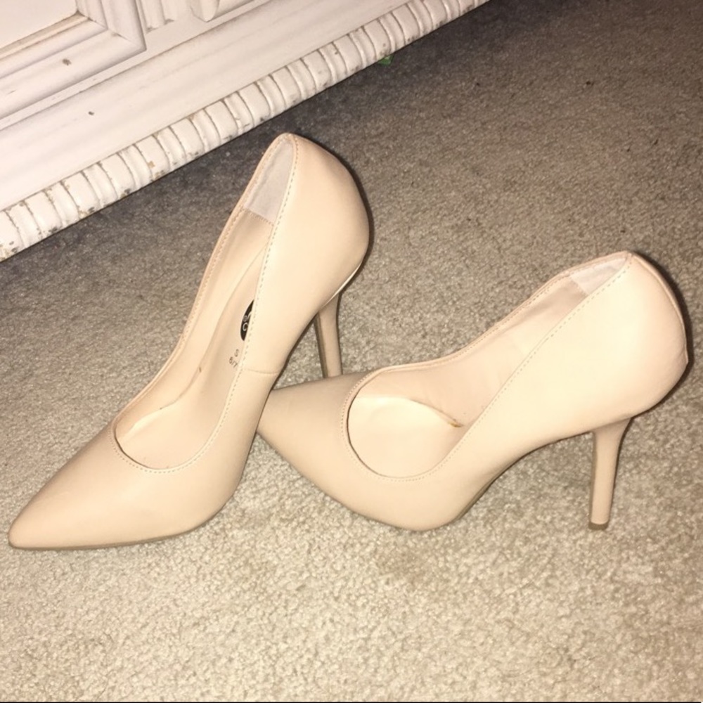 Nude heels