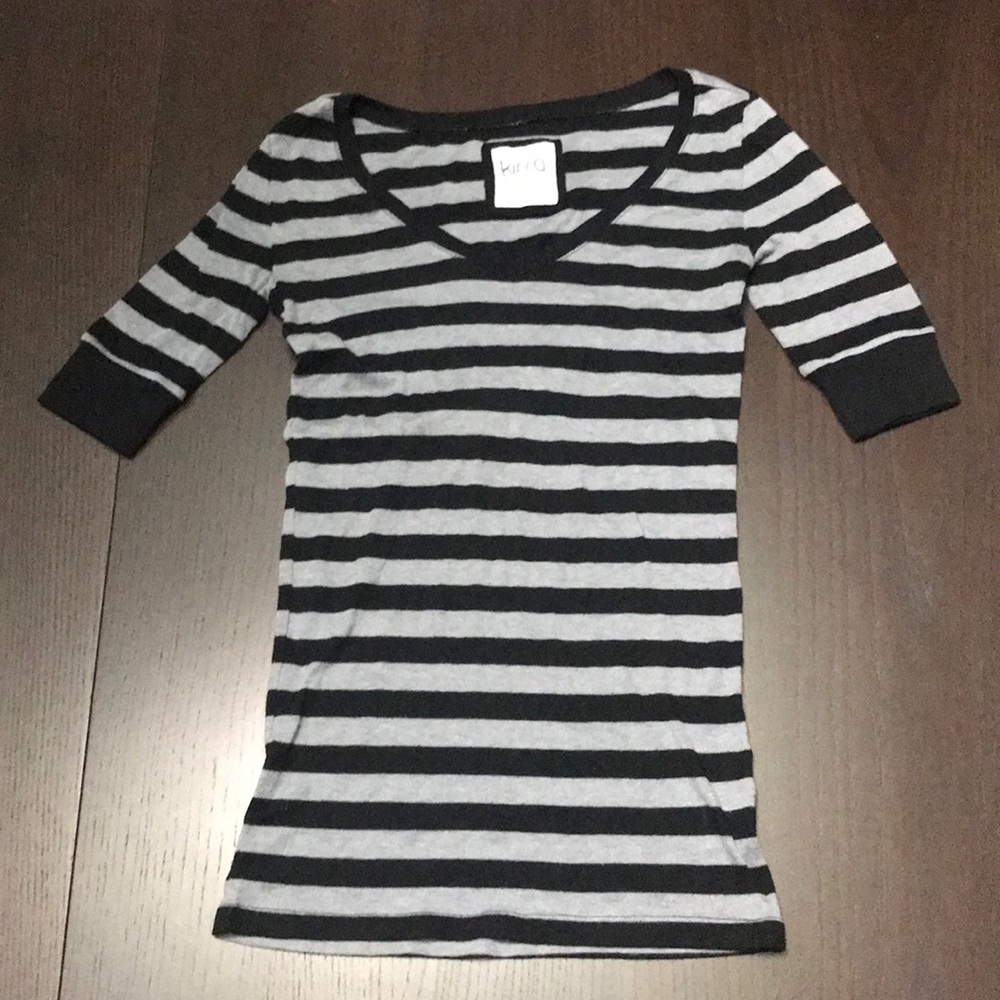 Kirra Black and Gray Striped Short Sleeve Tee