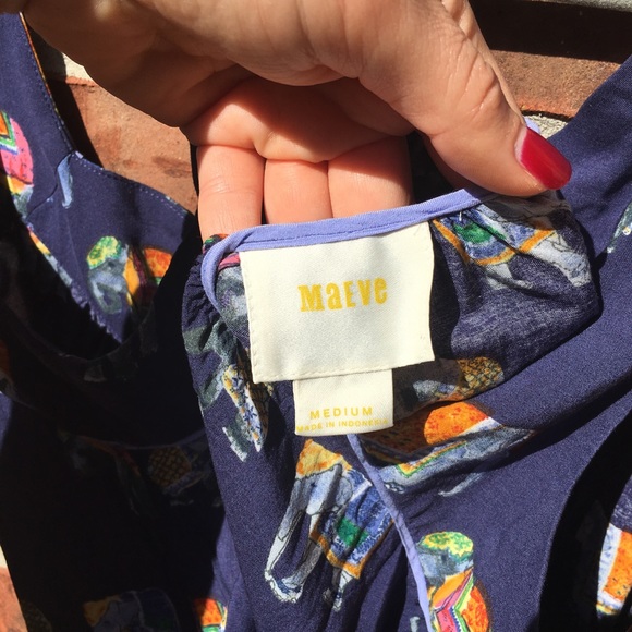 Blue elephant top - Picture 3 of 3