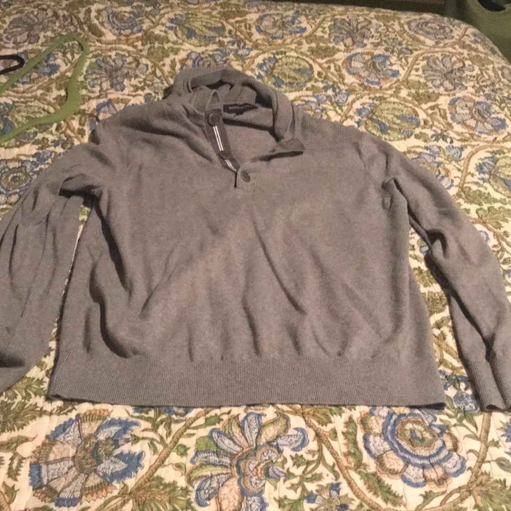 Men’s Banana Republic grey hoodie sweater size L