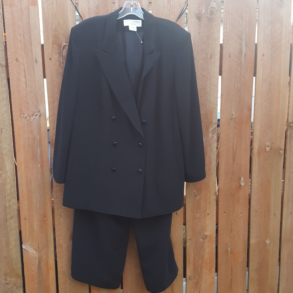 Jones New York Double Breasted Suit Set Size 18w