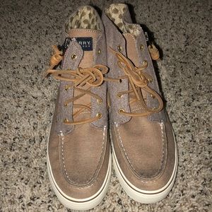 Speedy High top boots