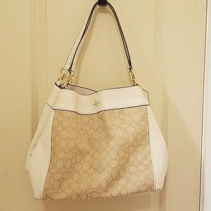 Coach Lexy Shoulder Purse