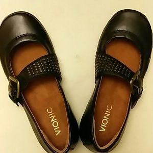 Vionic Cloud Goleta Black Leather Mary Jane's
