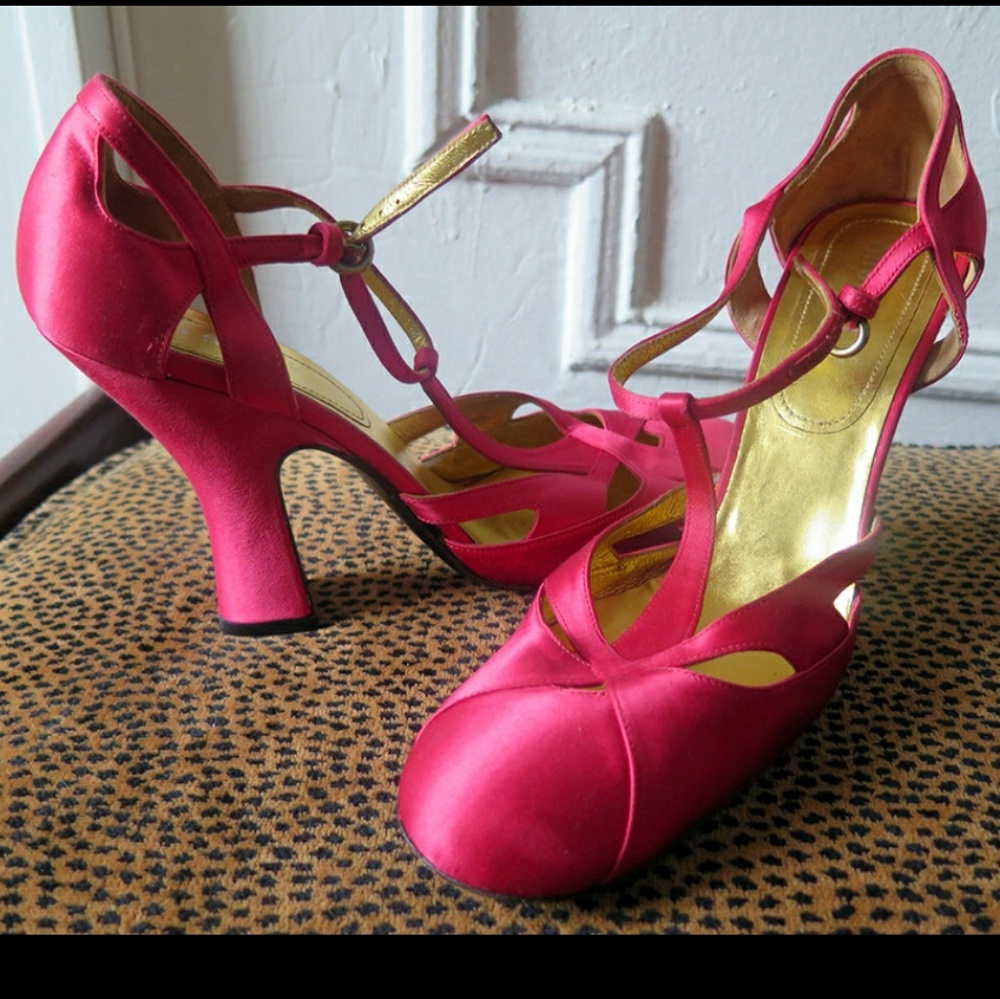 Red satin Miu Miu shoes