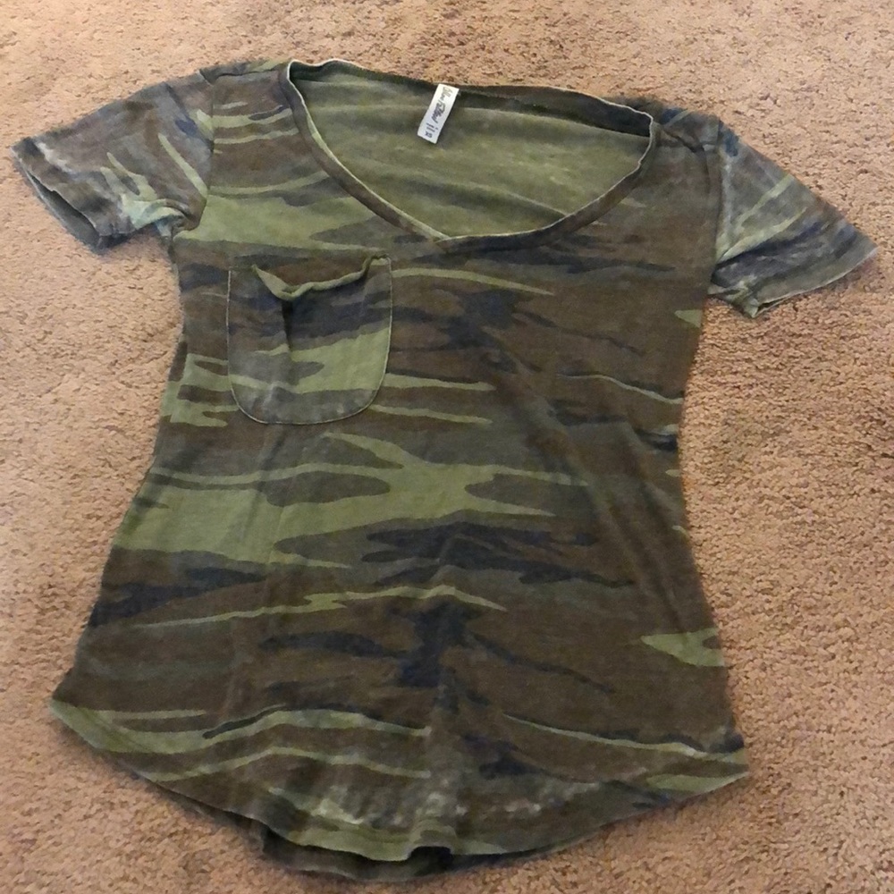 Camo t-shirt