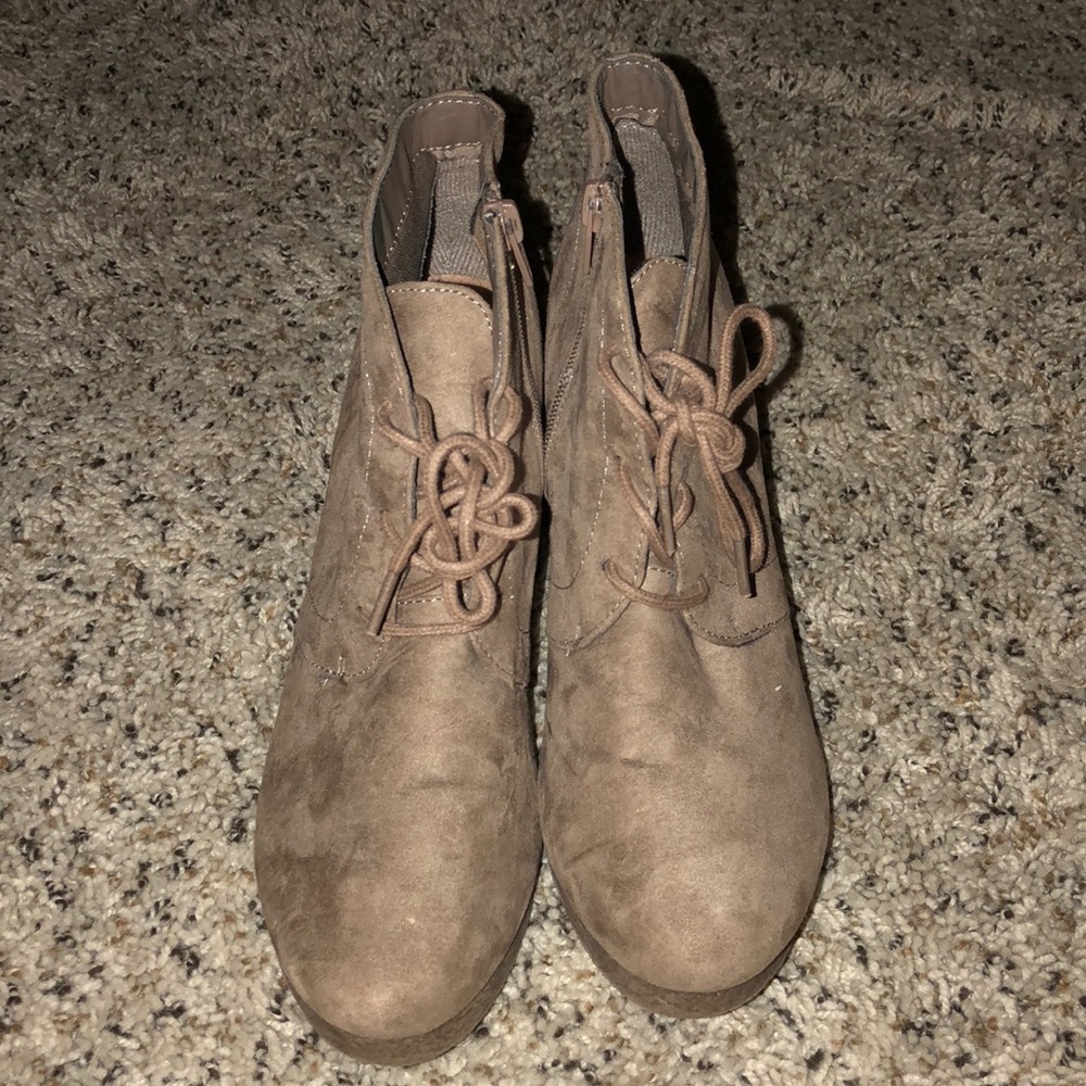 Merida wedge booties