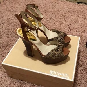 Michael kors sandals