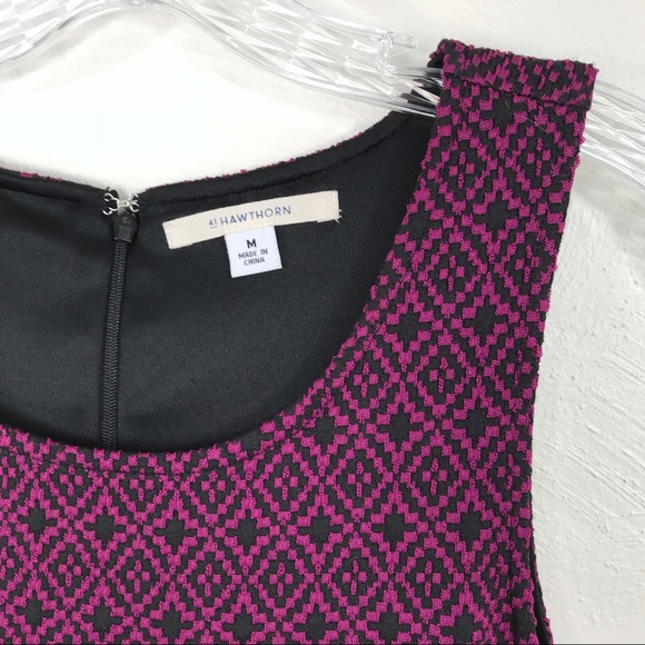 ❌SOLD❌41Hawthorn Textured Dress - Picture 3 of 5