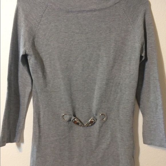 Cute Sweater - Picture 2 of 3