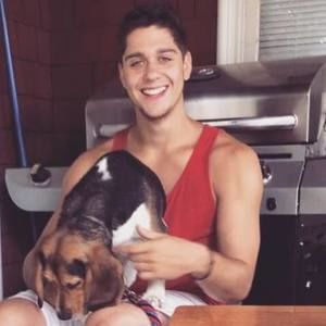 Meet your Posher, Tyler