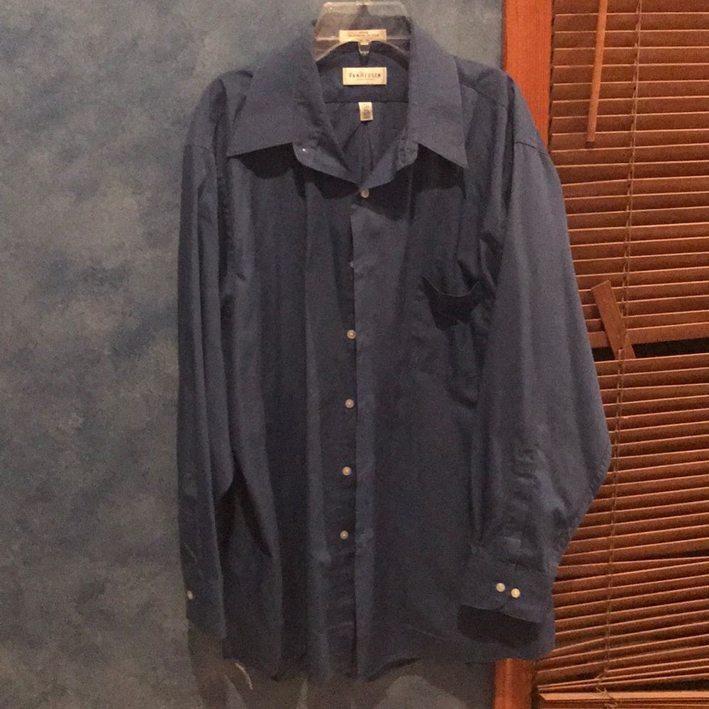 Blue dress shirt