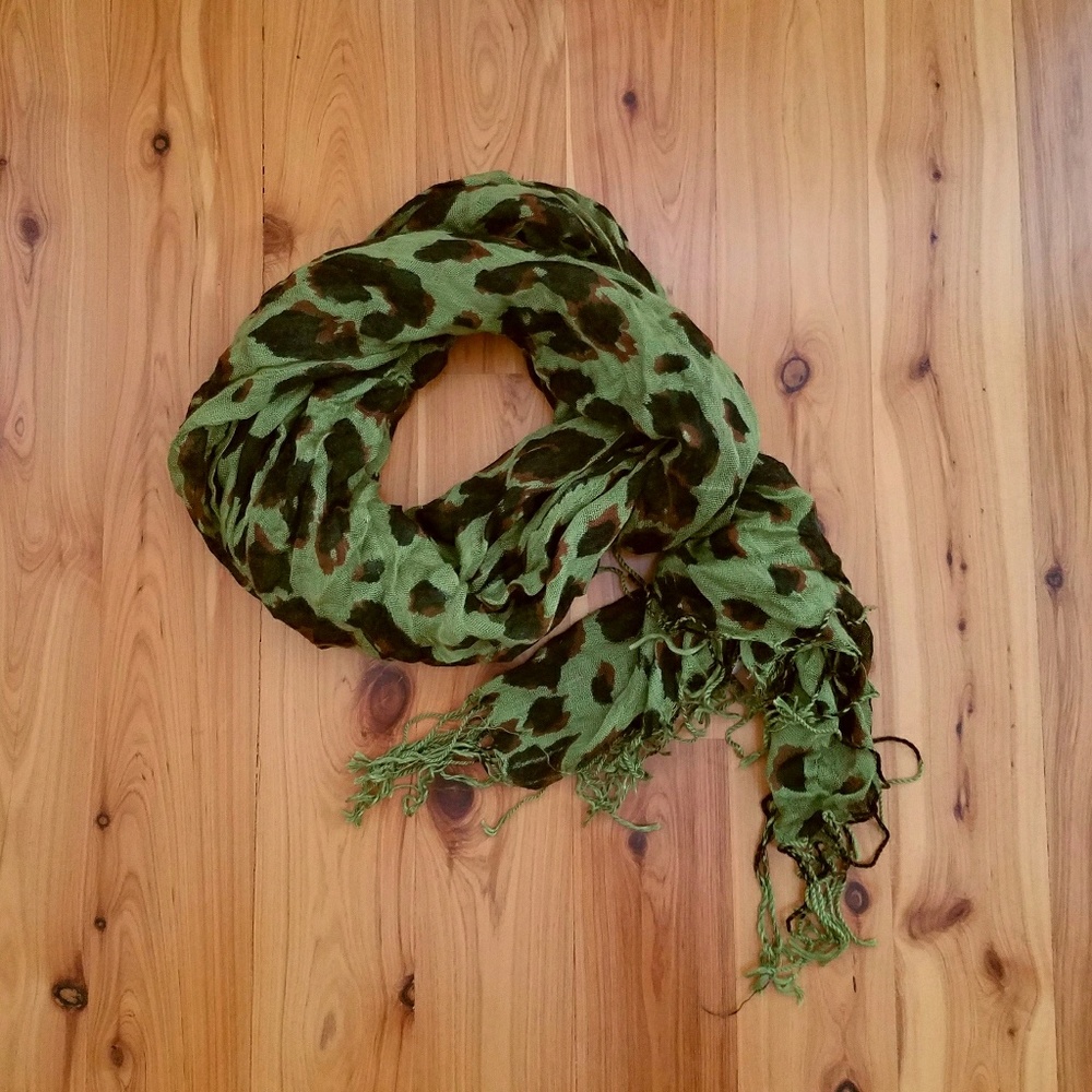 Leopard Camo Scarf