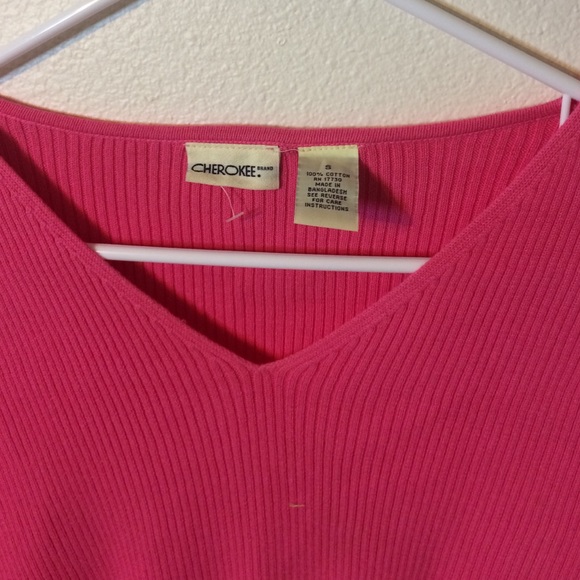 Comfy Pink Sweater - Picture 2 of 2