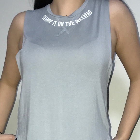 pink muscle tee - Picture 2 of 3