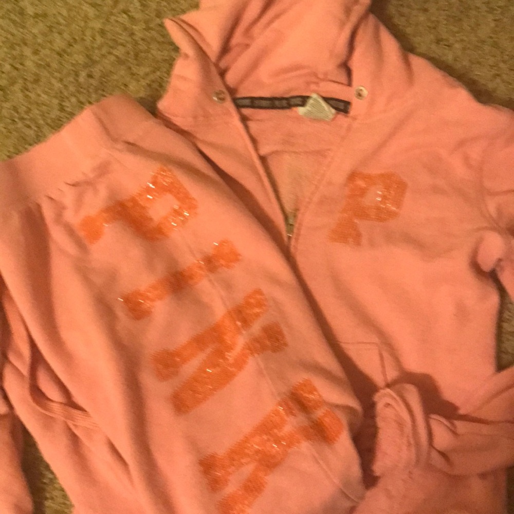 Salmon track suit