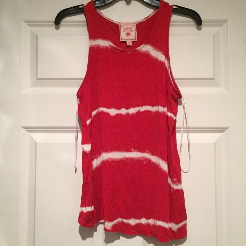 White/Red Tanktop