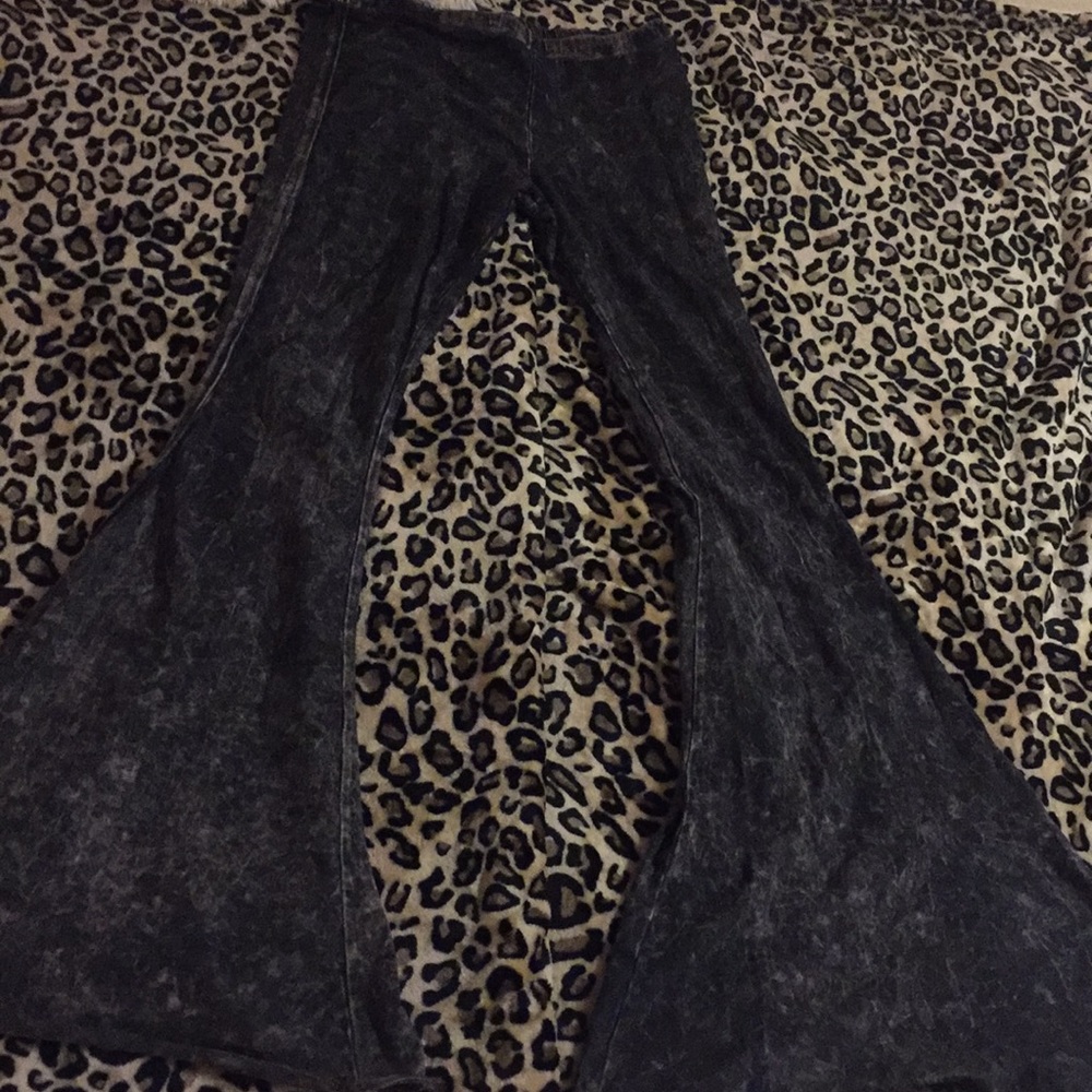 Bell bottom boutique pants