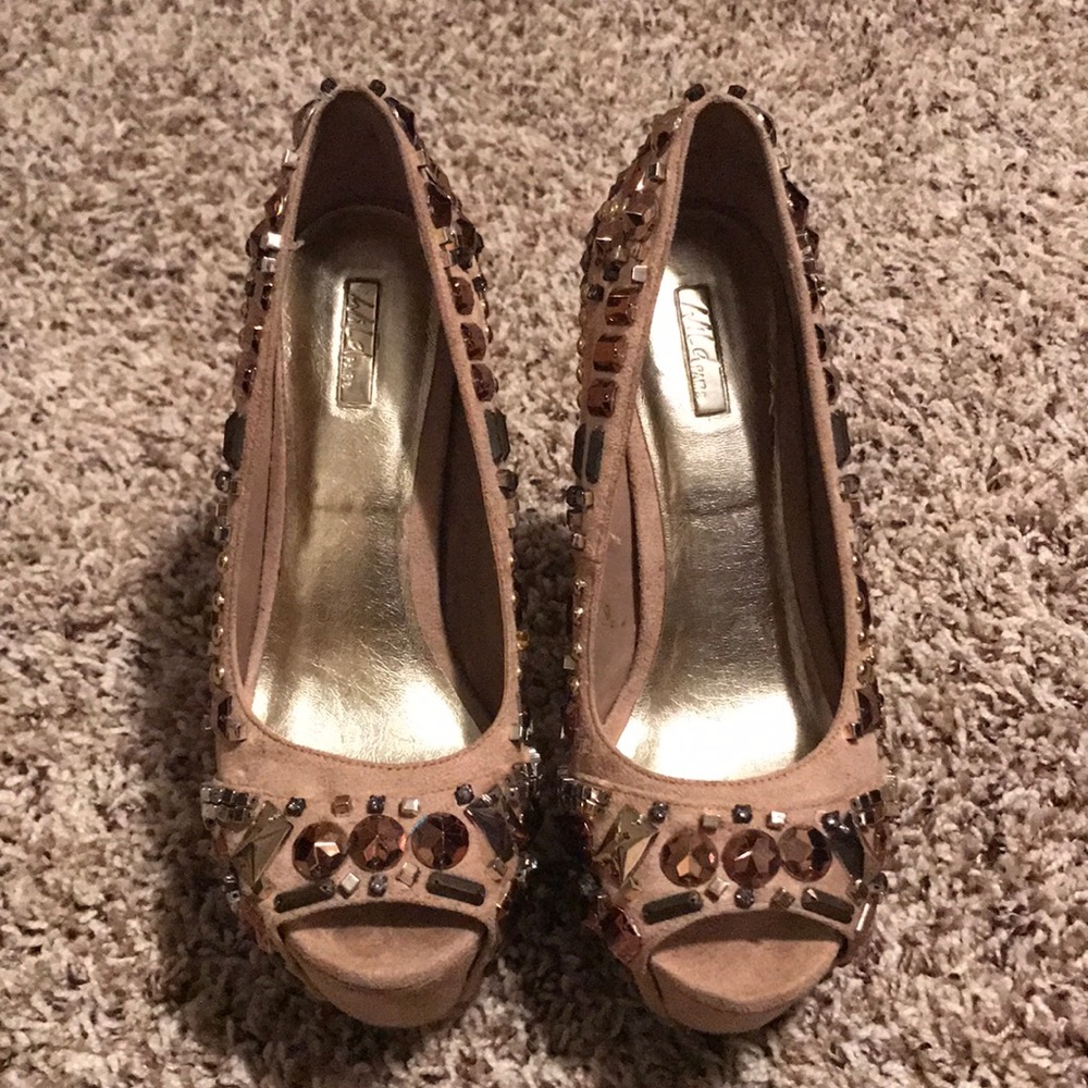 Bling platforms