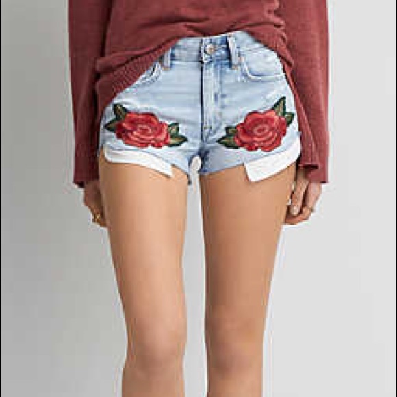 SOLD American Eagle Rose patch shorts - Picture 2 of 3