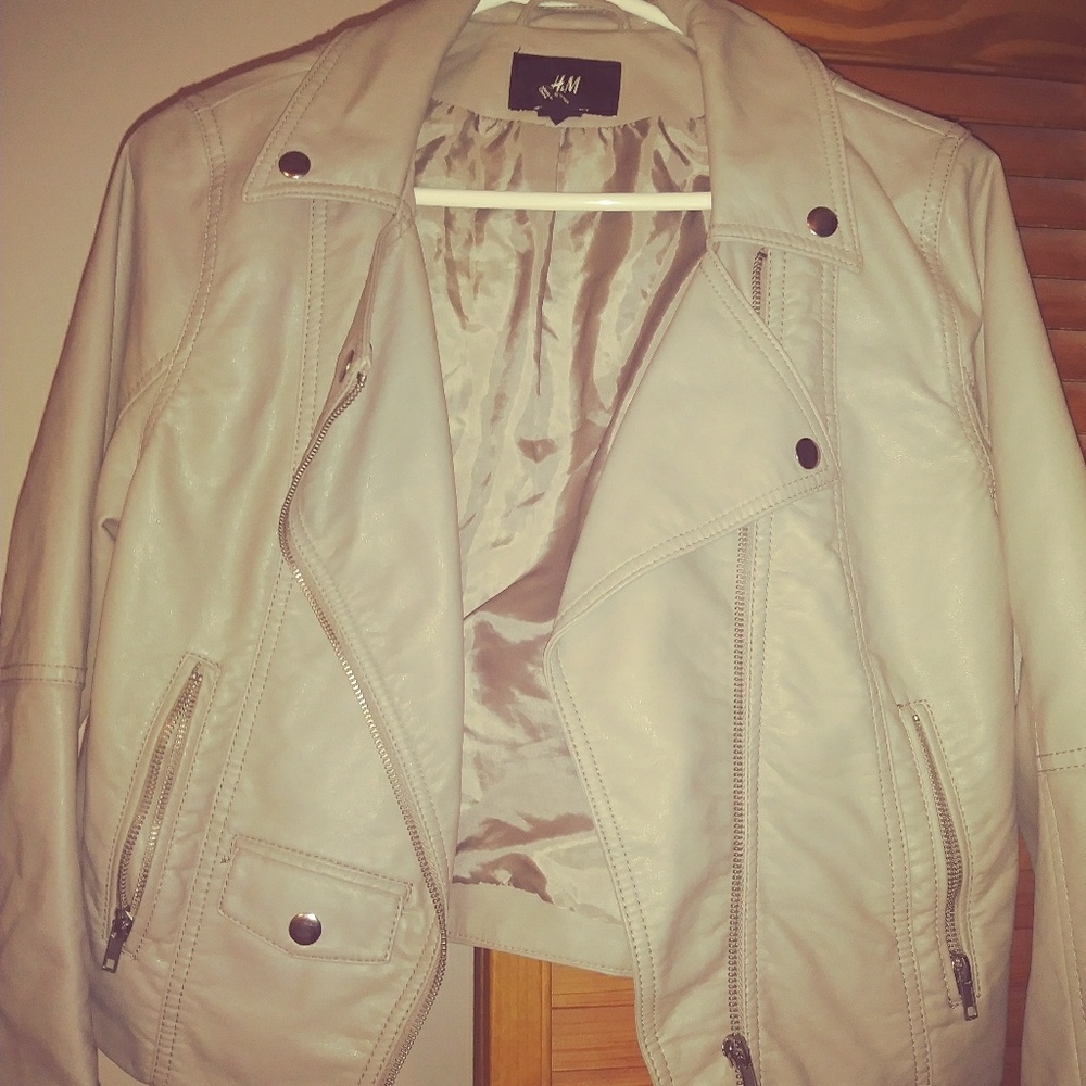 Cropped jacket