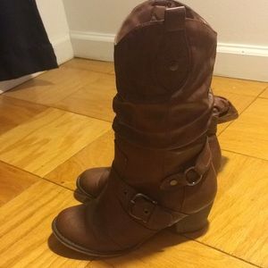 Cowgirl  boots