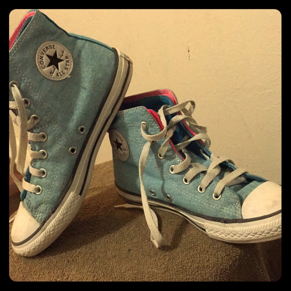 Light blue converse
