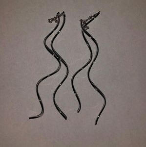 NWT Silver drop chain earrings - great gift