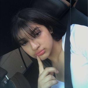 Meet your Posher, Edith