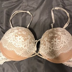 VS Bombshell BRA size 36B