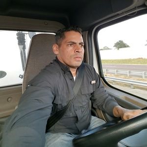 Meet your Posher, Rafael