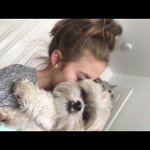 Meet your Posher, Bella