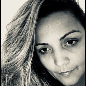 Meet your Posher, Nadjila