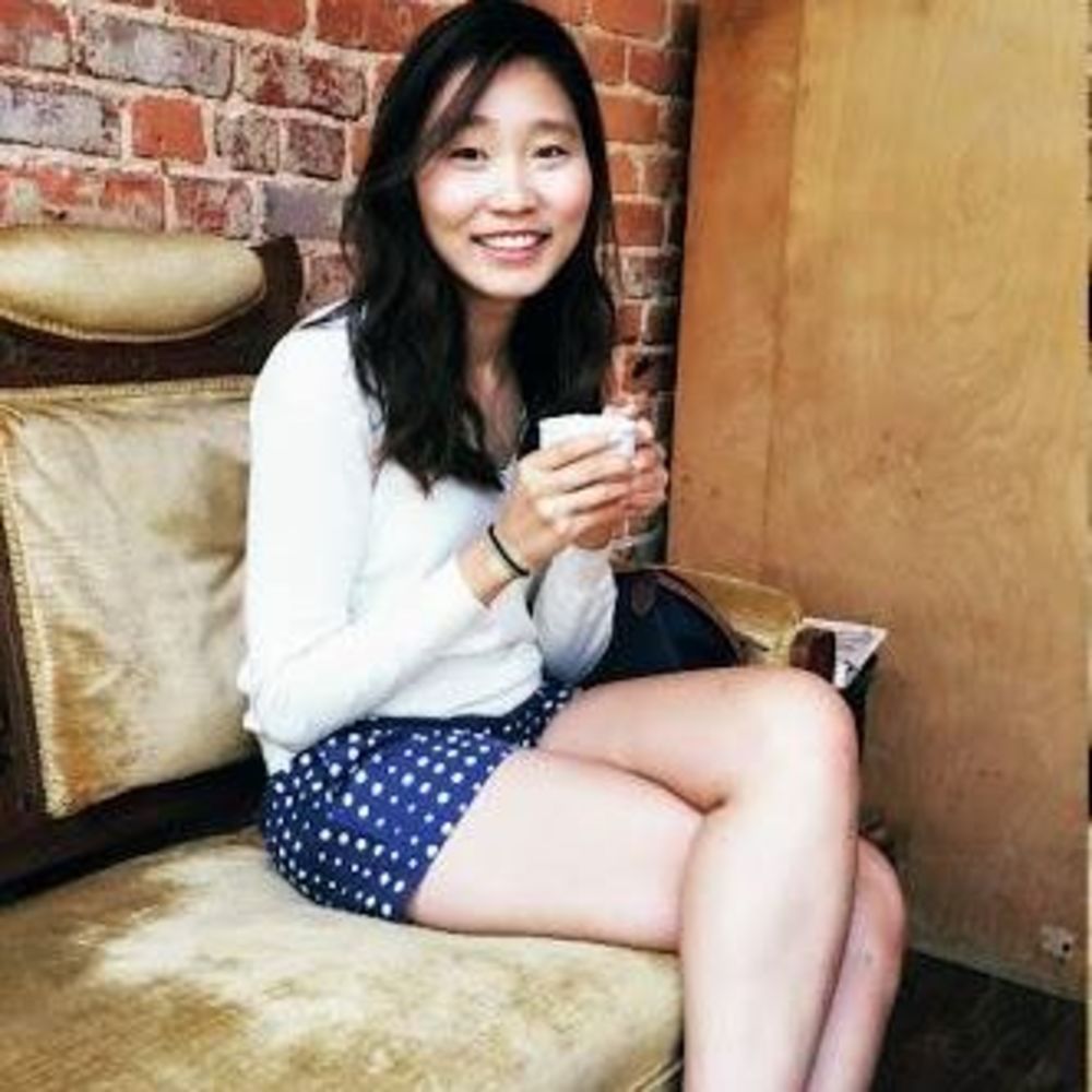 Meet your Posher, Becca