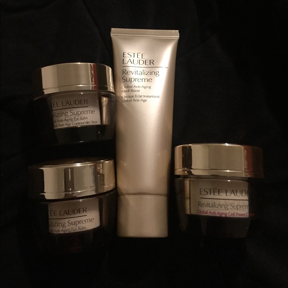 Estée Lauder Revitalizing Supreme Bundle