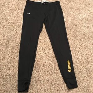 Under Armour Hawkeye joggers!