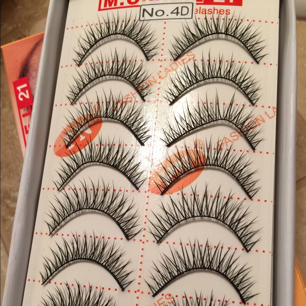 🆒Bundle10boxes style 4D lashes🆒