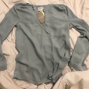*WITH TAGS* Button Down Anthropologie Top
