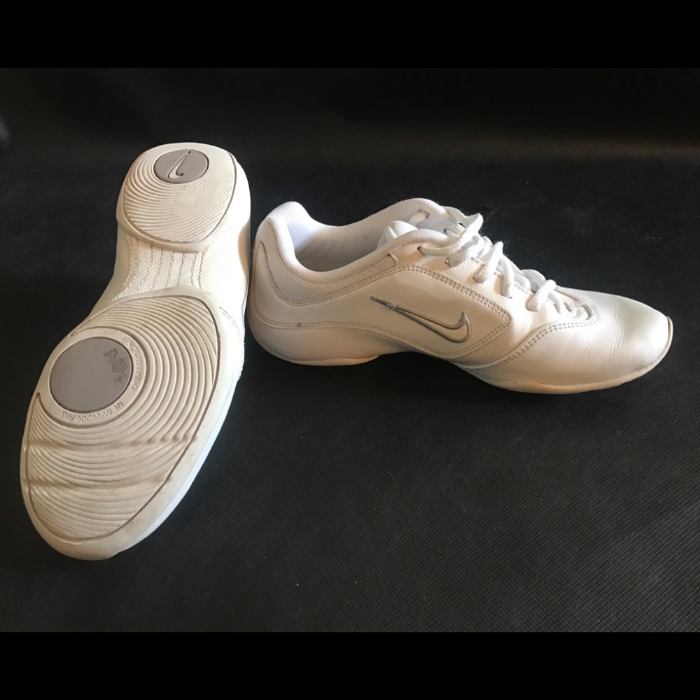 Nike go fight