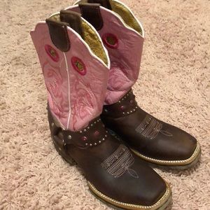 Pink cowgirl boots