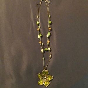 Gorgeous citrine green 10” necklace