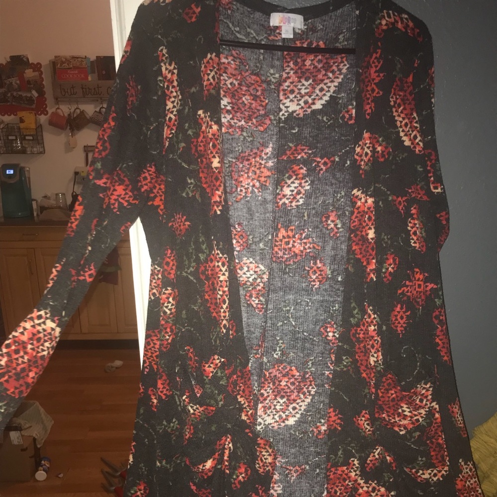 LuLaRoe Floral Sarah XL
