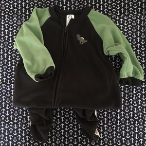 ⭐️Green & Black Dinosaur Footed Pajamas