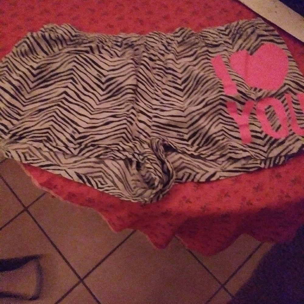 Nice Victoria Secret shorts size Large