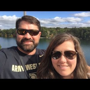 Meet your Posher, Angie