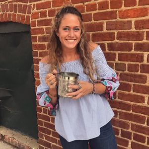 Meet your Posher, Hannah