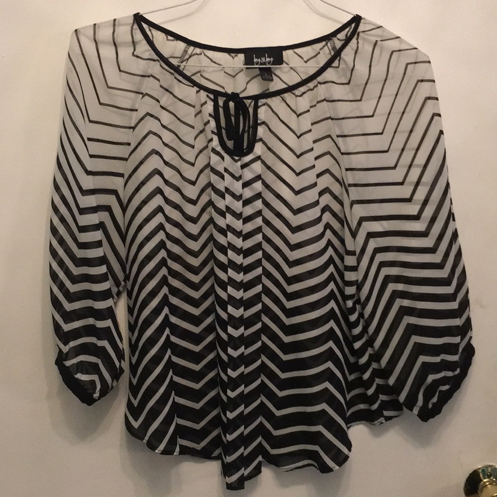Semi-formal / Casual Black and White Blouse