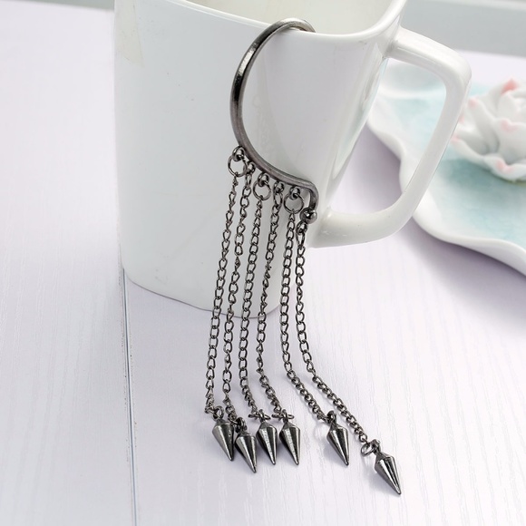 Earring. Ear Wrap. Gunmetal Gray. Boho. Steampunk. - Picture 2 of 3