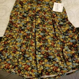 Lula- Madison Skirt- NWT- Size L